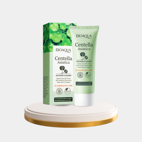 Gel de curățare calmant cu Centella Asiatica
